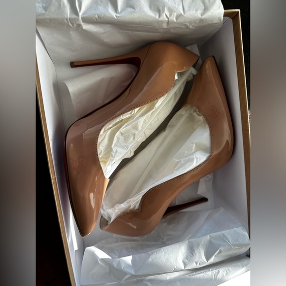 Christian Louboutins Hot Chick 100 mm Pumps - nude size 38.5 / US 8 worn once - Picture 12 of 16
